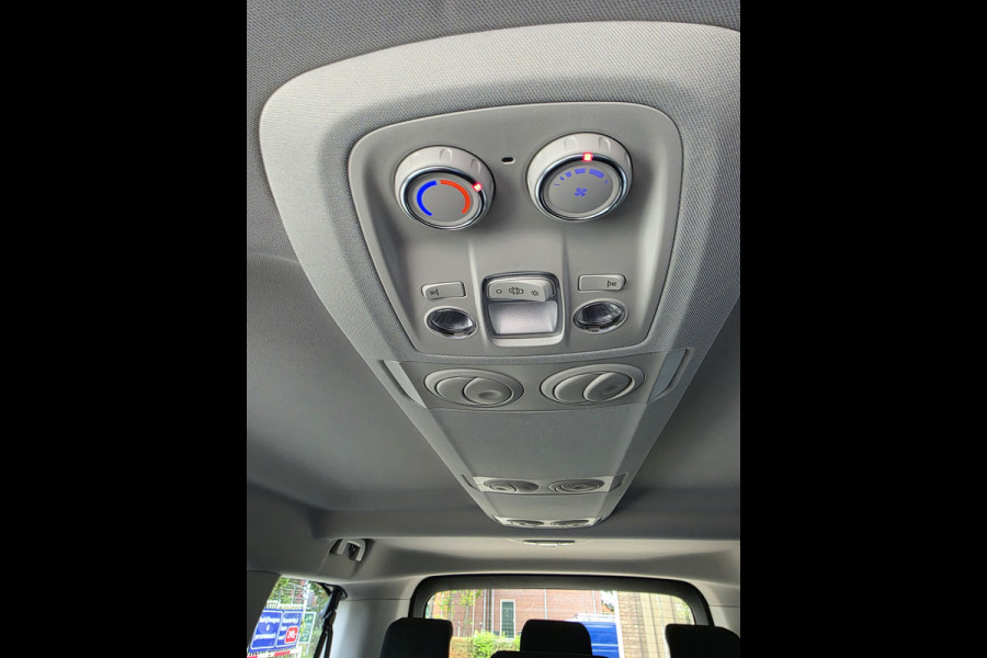 Opel Vivaro-e /Zafira-e L2 Innovation 50 kWh Links & Rechts schuifdeur Privacy glass Climate control Cruise control Navigatie systeem