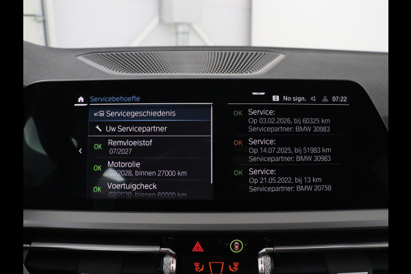 BMW 3 Serie Touring 320e Business Edition Plus | SOH 90% | Leder | Stoelverwarming | Carplay | Cruise control | Climate control | Elektrische achterklep | Park assist | PHEV