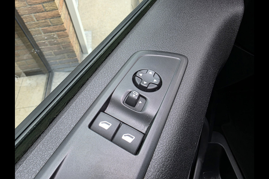 Citroën Ë-Spacetourer /Opel Zafira-e L2 Innovation 50 kWh Links & Rechts schuifdeur Privacy glass Climate control Cruise control Navigatie systeem