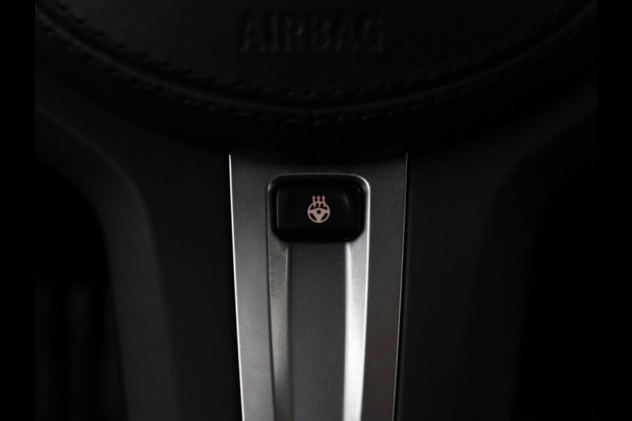 BMW 5 Serie Touring 530e Business Edition Plus | SOH 90% | Panoramadak | Harman/Kardon | Leder | Stoel & stuurverwarming | Achterbank verwarming | Adaptive cruise | Camera | Carplay | Trekhaak |
