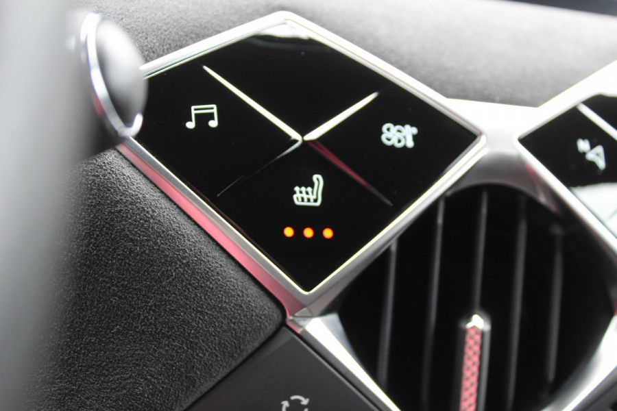 DS DS 3 Crossback E-Tense Performance Line 50 kWh 93% SOH | Blis | Camera | Stoelverwarming | Navigatie