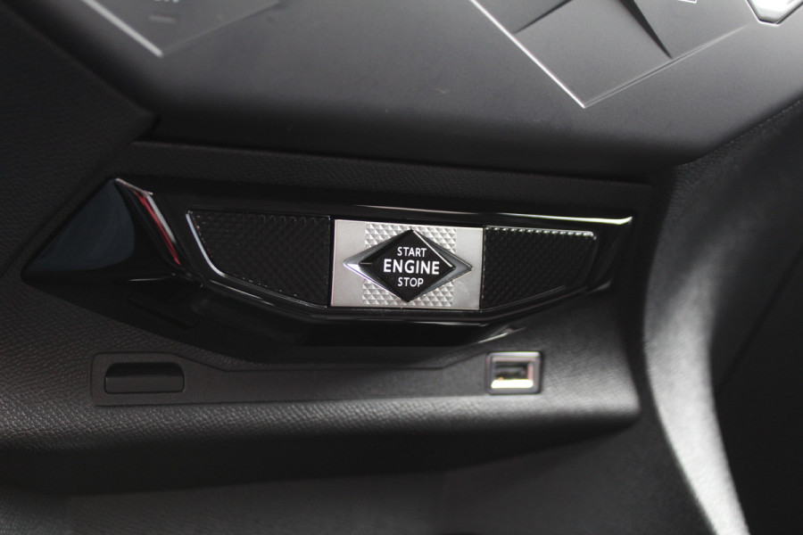 DS DS 3 Crossback E-Tense Performance Line 50 kWh 93% SOH | Blis | Camera | Stoelverwarming | Navigatie