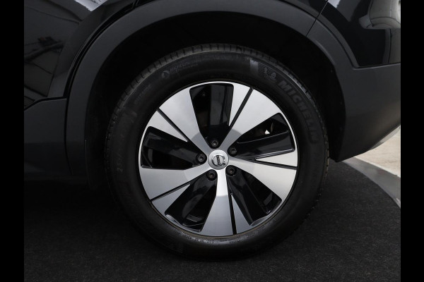 Volvo XC40 1.5 T5 Recharge Momentum Aut. Navi | Virtual display | SOH 89.7% |  Cruise Control | Stoelverwarming | Camera | Trekhaak | Stuurverwarming | DAB+ | Carplay