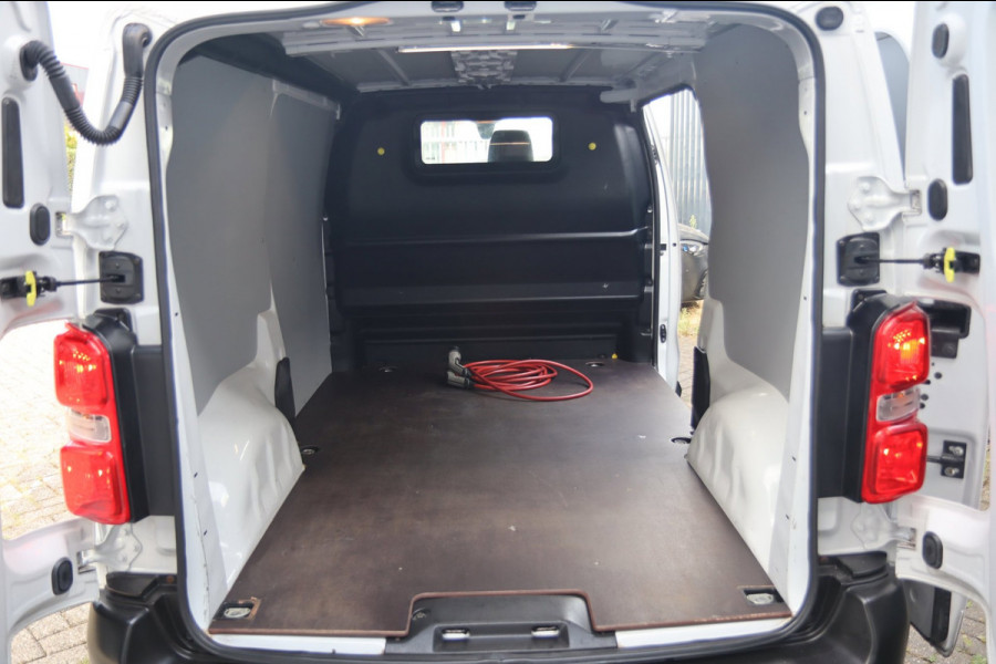 Opel Vivaro-e L2H1 Edition 75 kWh / CAMERA / CARPLAY / NAP!