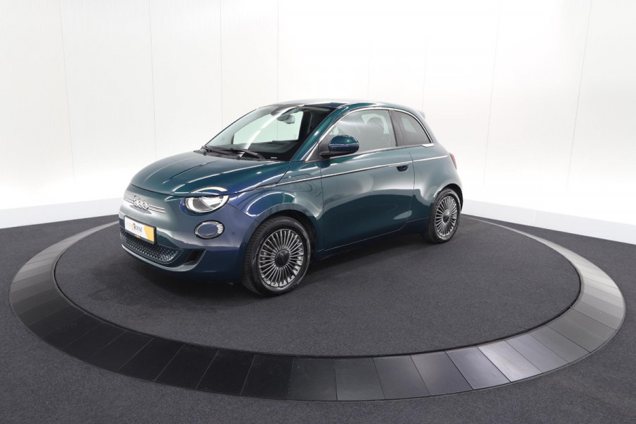 Fiat 500 Icon 42 kWh | SOH 96% | Convenience Pack | Camera | Dodehoekdetectie | Stoelverwarming