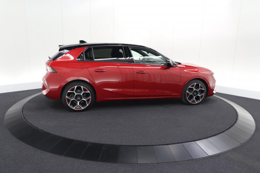Opel Astra 1.6 Plug-in Hybrid GS Line | Head-up display | Dodehoekdetectie | Adaptieve Cruise control | AGR Stoelen