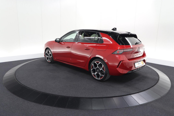 Opel Astra 1.6 Plug-in Hybrid GS Line | Head-up display | Dodehoekdetectie | Adaptieve Cruise control | AGR Stoelen
