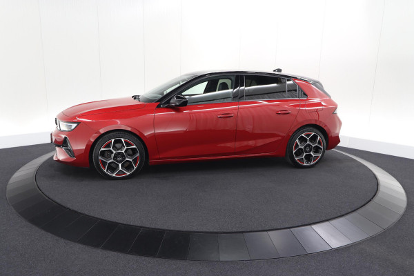 Opel Astra 1.6 Plug-in Hybrid GS Line | Head-up display | Dodehoekdetectie | Adaptieve Cruise control | AGR Stoelen