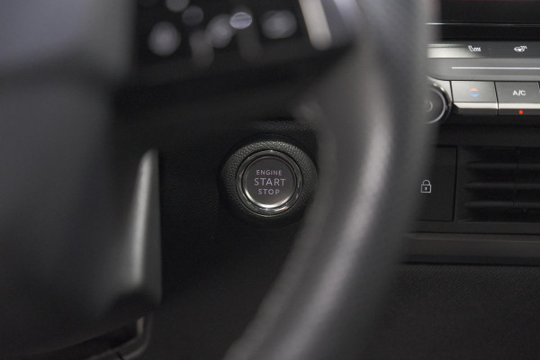 Opel Astra 1.6 Plug-in Hybrid GS Line | Head-up display | Dodehoekdetectie | Adaptieve Cruise control | AGR Stoelen