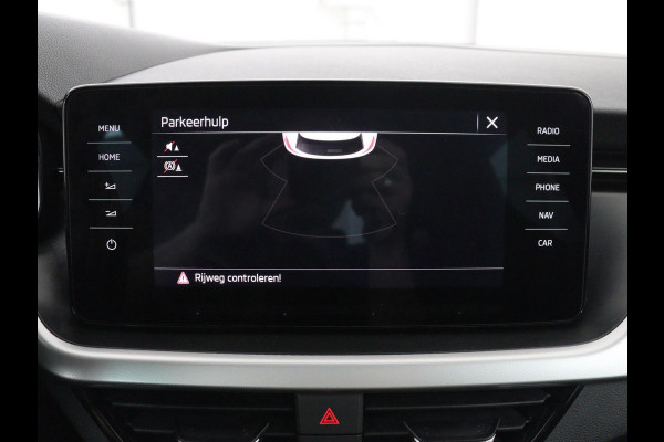 Škoda Kamiq 1.0 TSI Sport Business | Sport stoelen | Stoelverwarming | Virtueel dashboard | Carplay | Cruise control | Lane assist | Climate control | Trekhaak