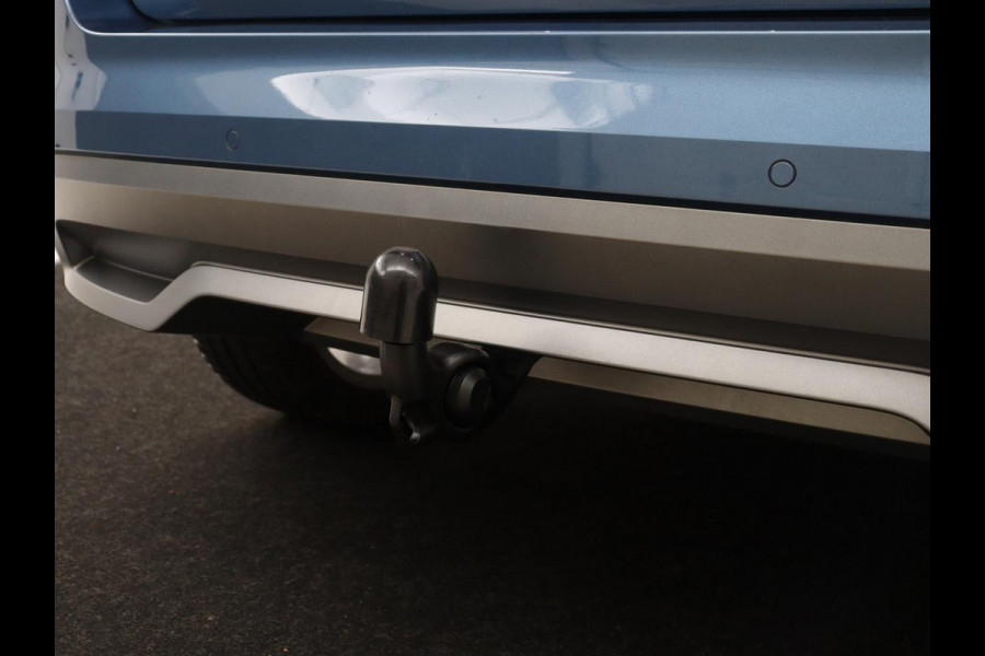 Škoda Kamiq 1.0 TSI Sport Business | Sport stoelen | Stoelverwarming | Virtueel dashboard | Carplay | Cruise control | Lane assist | Climate control | Trekhaak