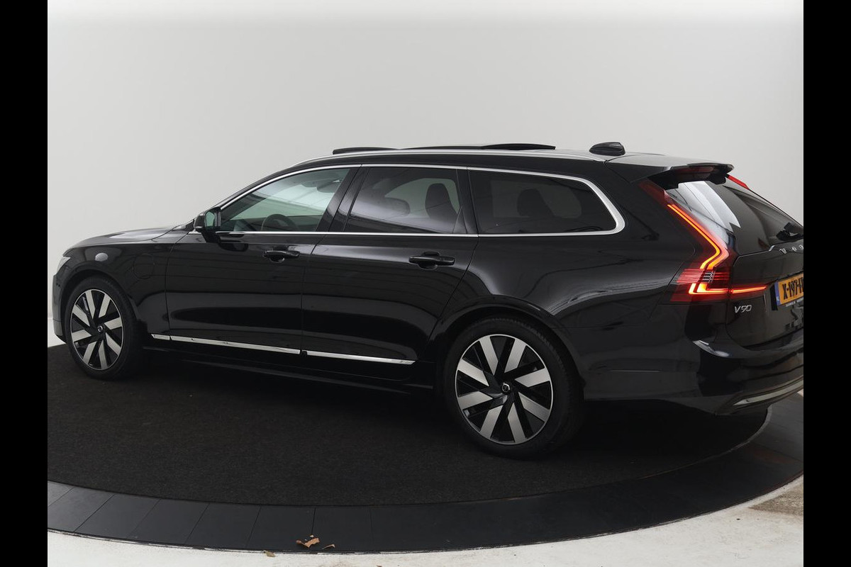Volvo V90 2.0 T8 Plug-in hybrid AWD Plus Bright | SOH 97,1 | Panoramadak | Leder | Memory | Harman/Kardon | Stuur/stoel verwarming | Achterbank verwarming | Carplay | Cruise control | 360 Camera | Park assist | Trekhaak