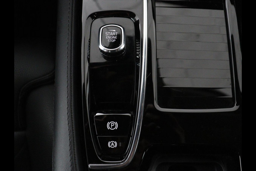 Volvo V90 2.0 T8 Plug-in hybrid AWD Plus Bright | SOH 97,1 | Panoramadak | Leder | Memory | Harman/Kardon | Stuur/stoel verwarming | Achterbank verwarming | Carplay | Cruise control | 360 Camera | Park assist | Trekhaak