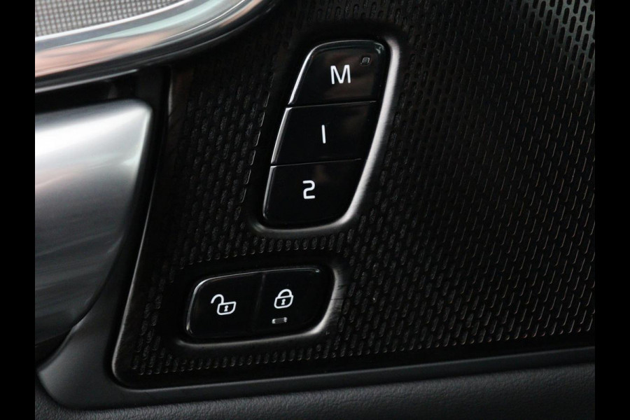 Volvo V90 2.0 T8 Plug-in hybrid AWD Plus Bright | SOH 97,1 | Panoramadak | Leder | Memory | Harman/Kardon | Stuur/stoel verwarming | Achterbank verwarming | Carplay | Cruise control | 360 Camera | Park assist | Trekhaak