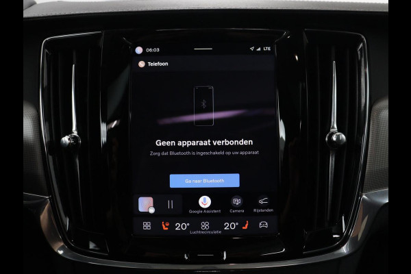 Volvo V90 2.0 T8 Plug-in hybrid AWD Plus Bright | SOH 97,1 | Panoramadak | Leder | Memory | Harman/Kardon | Stuur/stoel verwarming | Achterbank verwarming | Carplay | Cruise control | 360 Camera | Park assist | Trekhaak