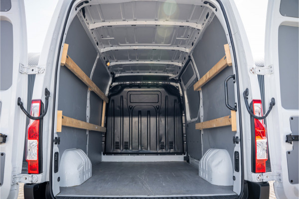 Opel Movano **2.3 CDTI L2H2 | 136 PK | 3-Zits | 1e Eigenaar | Cruise | Airco**