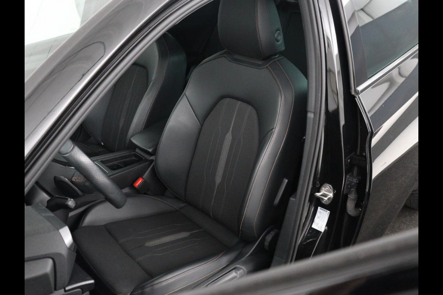 CUPRA Leon 1.5 eTSI Business Edition | Half leder | Stuur/stoel verwarming | Adaptive cruise | Lane assist | Carplay | Sfeerverlichting | Virtueel dashboard | Park assist | Climate control