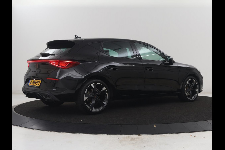 CUPRA Leon 1.5 eTSI Business Edition | Half leder | Stuur/stoel verwarming | Adaptive cruise | Lane assist | Carplay | Sfeerverlichting | Virtueel dashboard | Park assist | Climate control