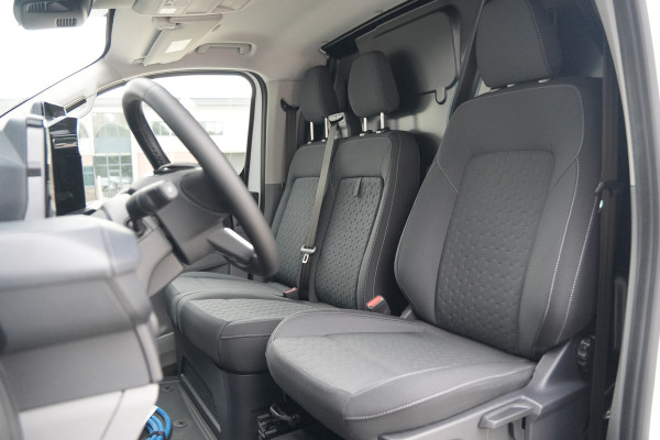 Ford E-Transit Custom 320 L2H1 Limited 71 kWh 218pk - 2x Schuifdeur - Trekhaak - Pro Power - Camera - Carplay - Rijklaar
