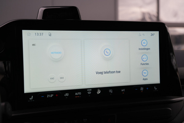 Ford E-Transit Custom 320 L2H1 Limited 71 kWh 218pk - 2x Schuifdeur - Trekhaak - Pro Power - Camera - Carplay - Rijklaar