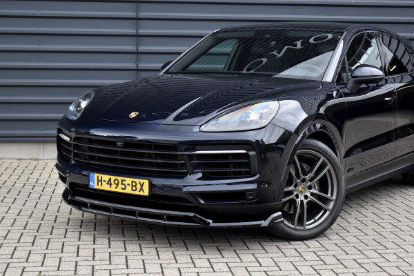 Porsche Cayenne Coupé 3.0 E-Hybrid 462pk Sport Chrono | Pano | 360 Camera | 21'' Wielen | Luchtvering | Stuurverwarming |  Stoel + Achterbankverwarming | LED Achterlichten donker |