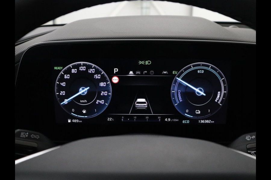 Kia Niro 1.6 GDi Hybrid DynamicPlusLine | Panoramadak | Leder | Stuur/stoelverwarming | Head-up | Adaptive cruise | Lane assist | Carplay | Camera | Park assist | Climate control | Trekhaak