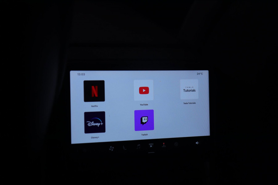 Tesla Model 3 RWD 60 kWh/NAP/FSD/PANO/STOELVER/VEN