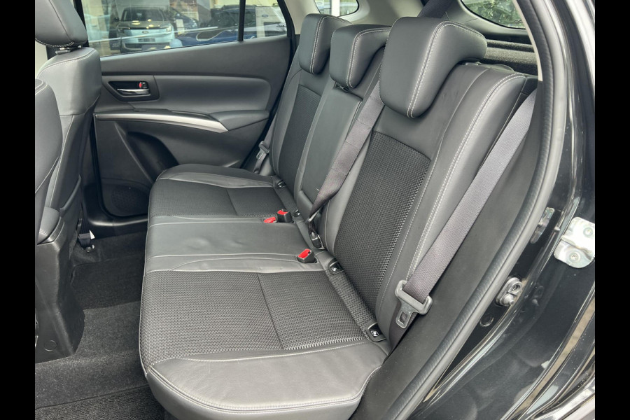 Suzuki S-Cross 1.4 Boosterjet Style Smart Hybrid | Trekhaak | 1500kg Trekgewicht | Panorama-dak | Stoelverwarming | Adaptieve Cruise Control | Camera