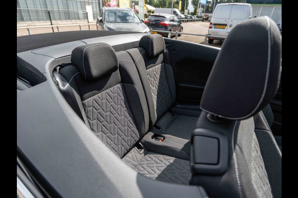 Volkswagen T-Roc Cabrio 1.5 TSI 150PK DSG Move | Virtual | Camera | Beats |