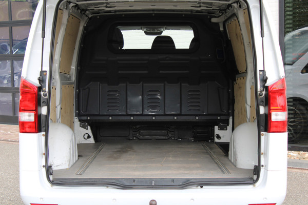 Mercedes-Benz Vito 119 CDI / Automaat / Lang / Led-Xenon / 3-pers / PDC / Cruise / Nette Staat