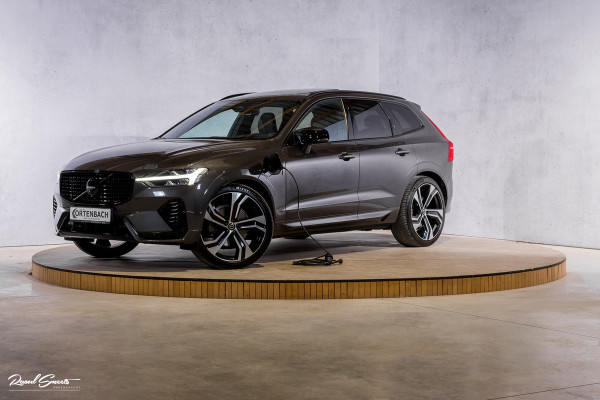 Volvo XC60 2.0 T8 Plug-in hybrid AWD R-Design | Luchtvering | Zwenkbare trekhaak | Panorama dak | Memory | Harman Kardon |