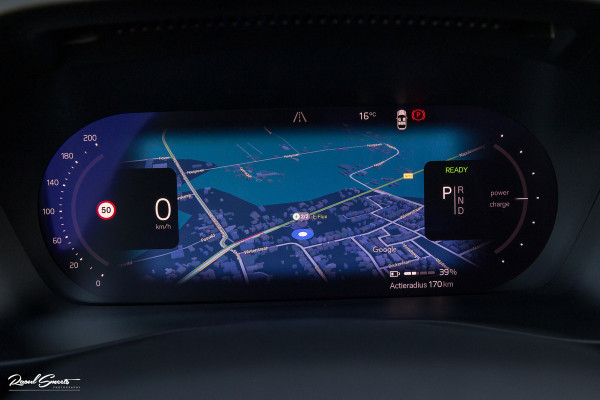 Volvo XC40 Recharge Ultimate 70 kWh | Panorama dak | Adaptieve cruise | Memory | Blis | Harman Kardon |