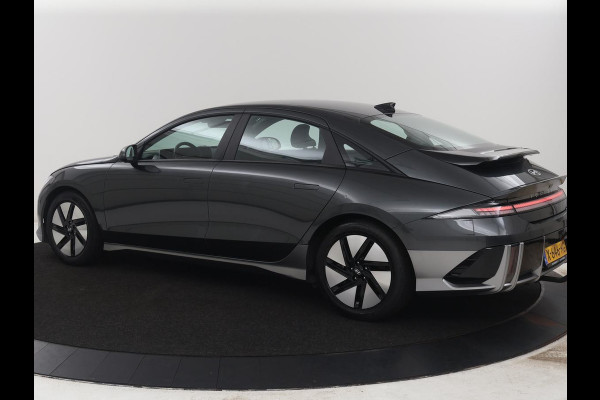 Hyundai IONIQ 6 Style 77.4 kWh | SOH 93.9 % | Navigatie | Virtual dashboard | Carplay | Climate Control | Adaptive cruise | camera | Park assist | Trekhaak | DAB+ | PHEV