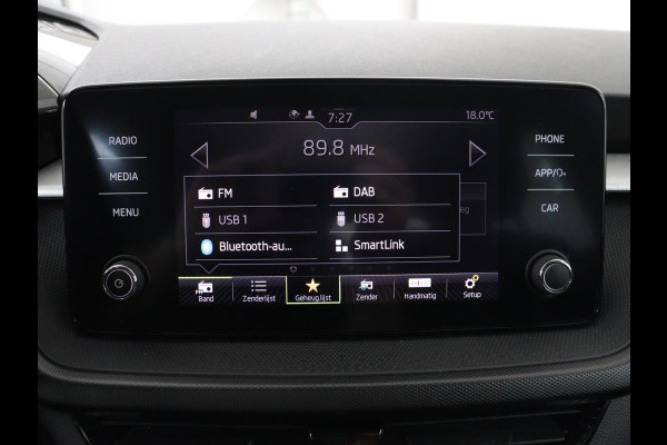 Škoda Fabia 1.0 TSI Business Edition | Cruise control | Park assist | Lane assist | Navigatie | DAB | Bluetooth | Airco