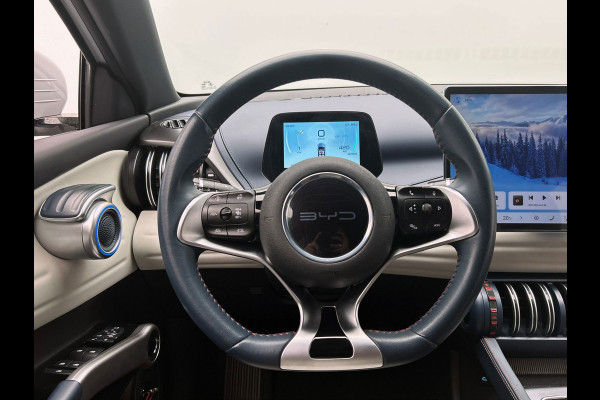 BYD ATTO 3 Design 60 kWh|*55 STUKS* | 204 PK | Pano/dak | Adapt/Cruise/Control | Leder/Beige/Blauw | 360/Camera, Navigatie, BTW!!