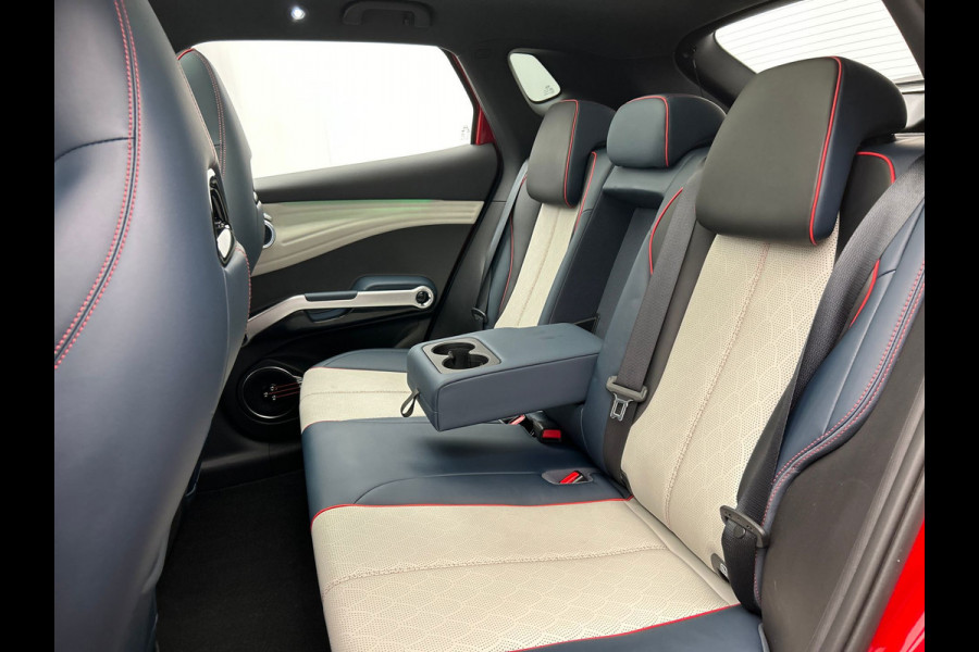 BYD ATTO 3 Design 60 kWh|*55 STUKS* | 204 PK | Pano/dak | Adapt/Cruise/Control | Leder/Beige/Blauw | 360/Camera, Navigatie, BTW!!