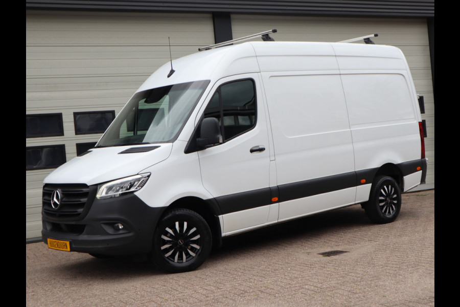 Mercedes-Benz Sprinter 319 CDI 3.0 V6 Automaat Euro 6 - L2H2 - A tot Z Dealer onderhouden - LED - Trekhaak