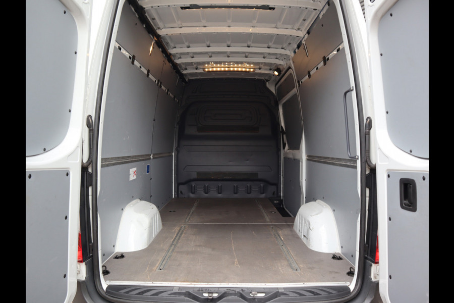 Mercedes-Benz Sprinter 319 CDI 3.0 V6 Automaat Euro 6 - L2H2 - A tot Z Dealer onderhouden - LED - Trekhaak