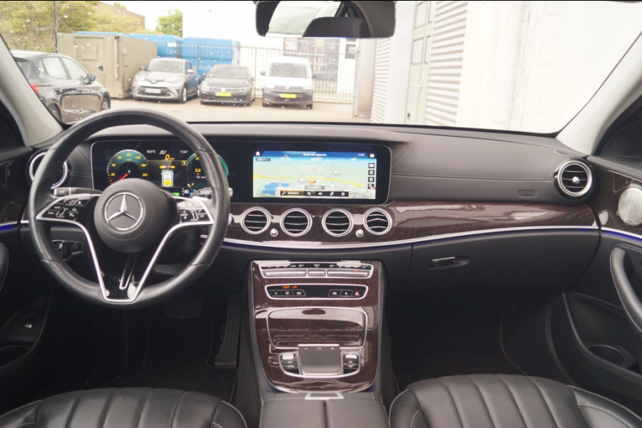 Mercedes-Benz E-Klasse 300de PHEV -LEER-PANO-BURMESTER-LUCHTVERING-