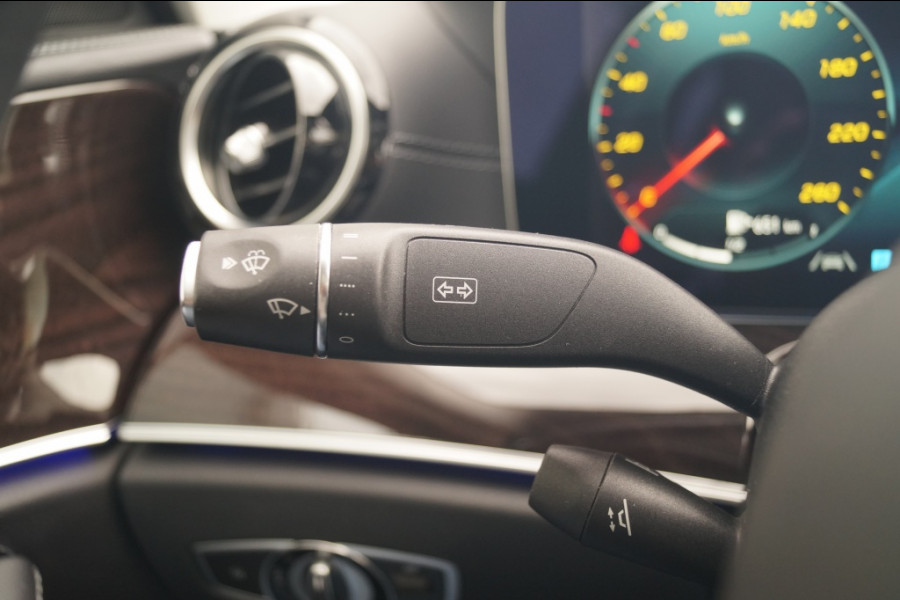 Mercedes-Benz E-Klasse 300de PHEV -LEER-PANO-BURMESTER-LUCHTVERING-