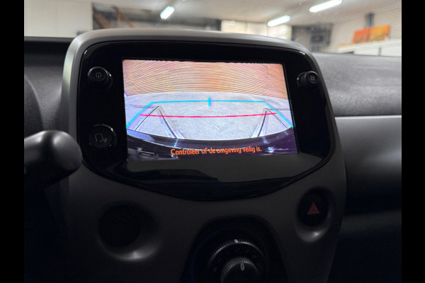 Toyota Aygo 1.0 VVT-i x automaat | Apple Carplay & Android Auto | Camera | Bluetooth | 15 Inch