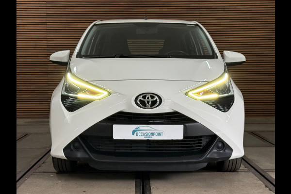 Toyota Aygo 1.0 VVT-i x automaat | Apple Carplay & Android Auto | Camera | Bluetooth | 15 Inch