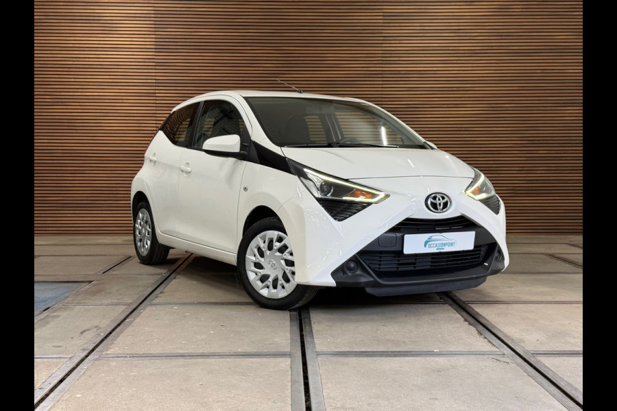 Toyota Aygo 1.0 VVT-i x automaat | Apple Carplay & Android Auto | Camera | Bluetooth | 15 Inch