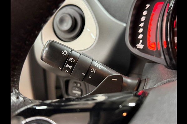 Toyota Aygo 1.0 VVT-i x automaat | Apple Carplay & Android Auto | Camera | Bluetooth | 15 Inch