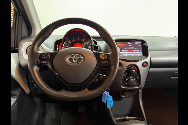Toyota Aygo 1.0 VVT-i x automaat | Apple Carplay & Android Auto | Camera | Bluetooth | 15 Inch