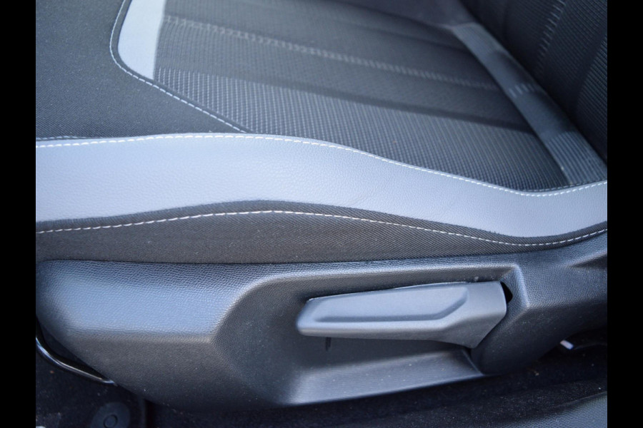 Opel Mokka 1.2 Turbo Hybrid GS cruise control adaptief l stuurwiel vw. l navigatie l trekhaak