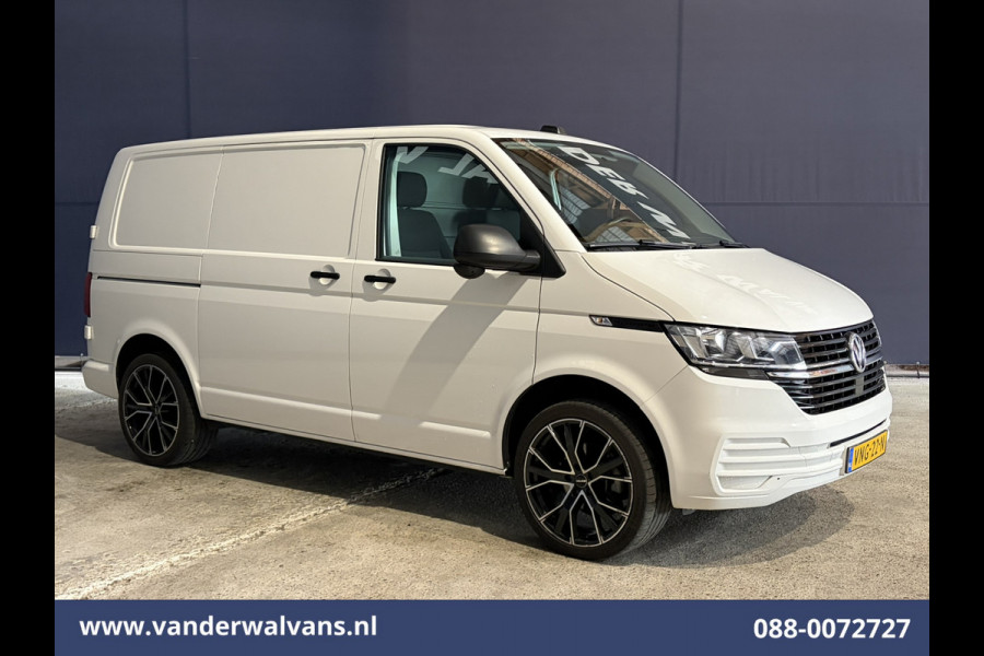 Volkswagen Transporter 2.0 TDI L1H1 Euro6 Airco | Apple Carplay | Cruisecontrol | LM-velgen | Trekhaak | Parkeersensoren Android Auto