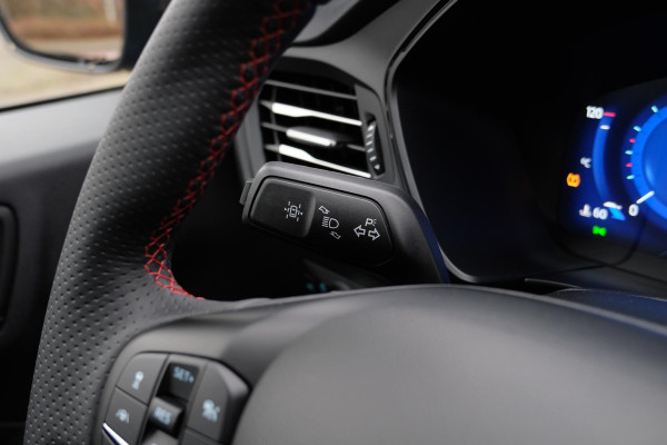 Ford Kuga 2.5 PHEV ST-Line X 225pk Trekhaak | Adaptieve Cruise | Winterpack | Panorama Dak | Head up Display | Elektrische Achterklep