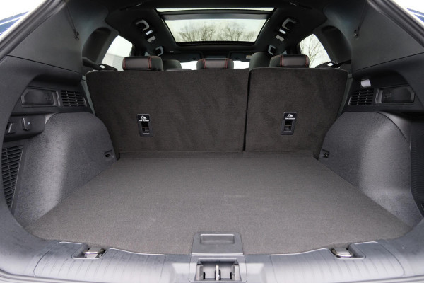 Ford Kuga 2.5 PHEV ST-Line X 225pk Trekhaak | Adaptieve Cruise | Winterpack | Panorama Dak | Head up Display | Elektrische Achterklep