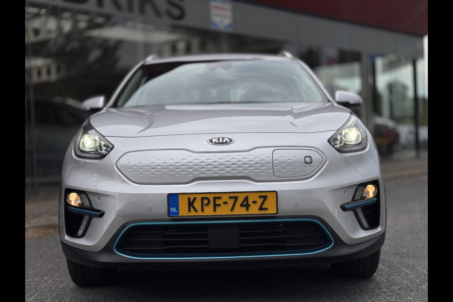 Kia e-Niro ComfortLine 64 kWh | SOH: 97,2% | 3 Fase |  Trekhaak | Stoelverwarming | Camera | Blindspot | Adaptive CC |